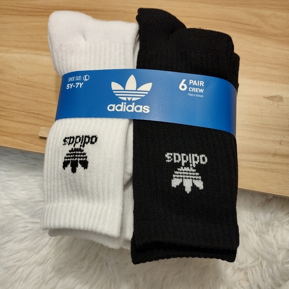 Adidas Kids Black/White Pairs Crew Socks 5Y-7Y New - Picture 5 of 5